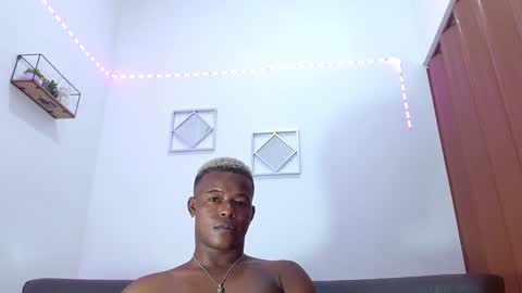 Chris Palaz  online show from 12/28/24, 09:09