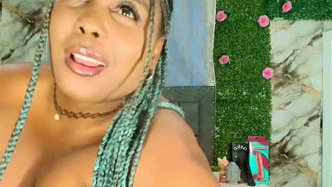 ANGIE online show from 11/27/25, 03:30