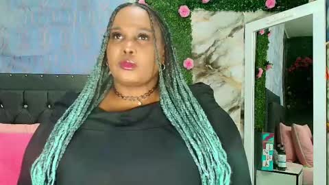 ANGIE online show from 11/30/25, 07:01