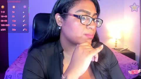ebony__queen2 online show from 04/26/26, 08:17