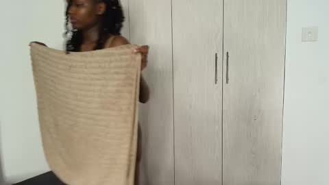 Angelina online show from 11/14/25, 07:12