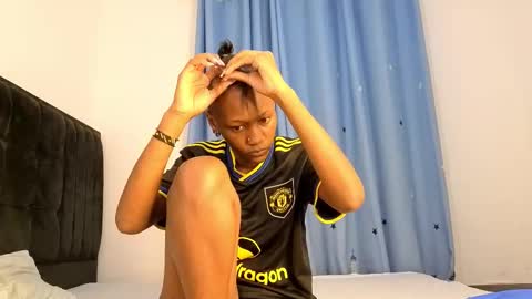 Arya online show from 11/22/25, 09:36