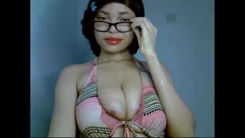 Snapshot of ebony_badgurl chatting on 03/18/26, 06:49 Ebony badgurl online show from 03/18/26, 06:49