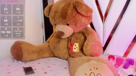 Luci  online show from 12/20/24, 01:47