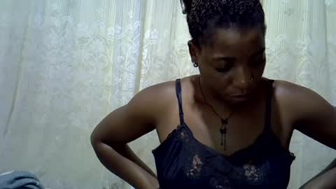 ebony_candy1998 online show from 07/12/26, 08:11