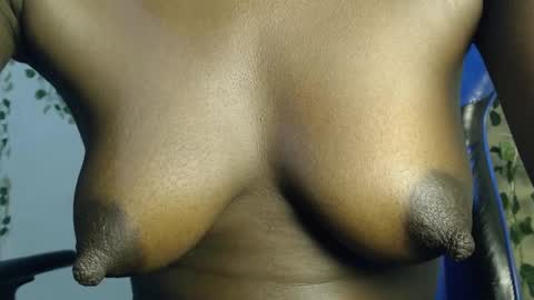 Snapshot of ebony_choco2 chatting on 01/11/25, 06:12 ebony choco2 online show from 01/11/25, 06:12