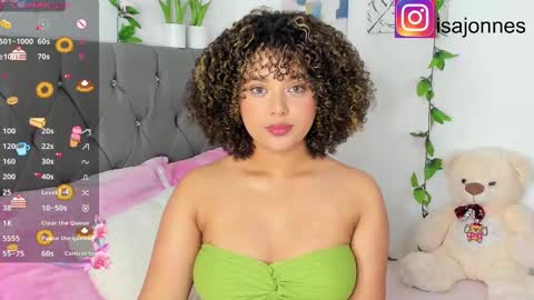 Snapshot of ebony_curly2 chatting on 03/06/25, 10:58 isa online show from 03/06/25, 10:58
