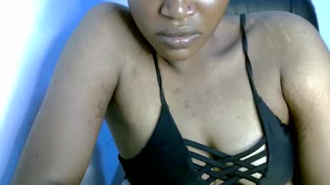 Snapshot of ebony_dickdrainer chatting on 02/18/26, 06:59 Beky online show from 02/18/26, 06:59