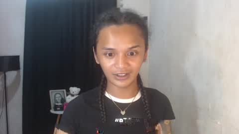 Snapshot of ebony_enchantress chatting on 02/13/25, 03:50 BEA DONT FORGET TO FOLLOW ME online show from 02/13/25, 03:50