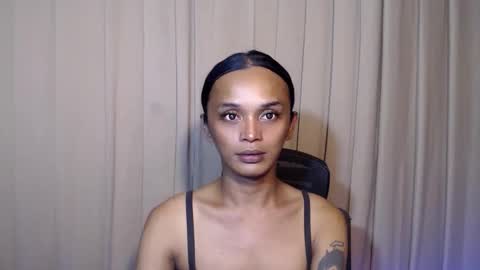 Snapshot of ebony_enchantress chatting on 04/23/26, 06:32 BEA DONT FORGET TO FOLLOW ME online show from 04/23/26, 06:32