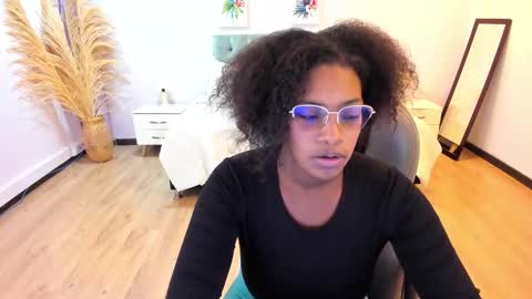 ebony_fantasy2 online show from 10/09/25, 11:52