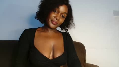 ebony online show from 09/28/25, 09:42