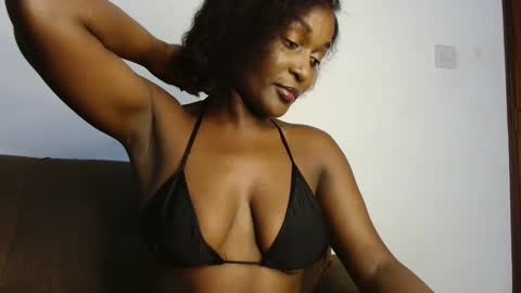 ebony online show from 10/22/25, 10:53