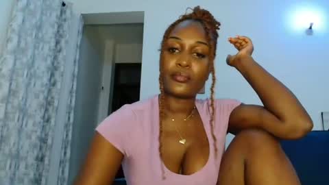 Snapshot of ebony_ghoddes chatting on 07/13/26, 11:40 ebony online show from 07/13/26, 11:40