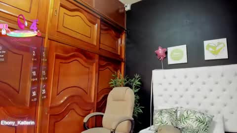 Snapshot of ebony_katterin chatting on 05/26/26, 11:39 ebony_katterin online show from 05/26/26, 11:39
