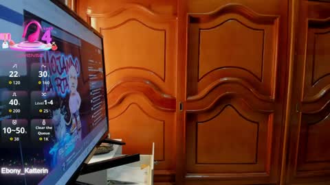Snapshot of ebony_katterin chatting on 05/27/26, 11:40 ebony_katterin online show from 05/27/26, 11:40