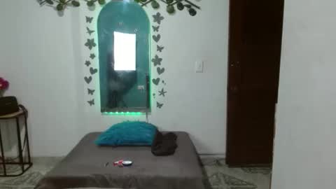 ebony_luna1 online show from 03/08/26, 02:04