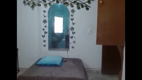 ebony_luna1 online show from 03/23/26, 05:28