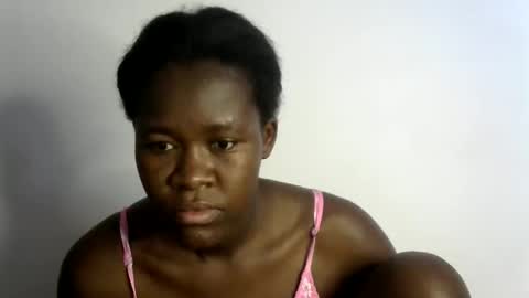 Snapshot of ebony_lynne chatting on 04/18/26, 08:51 ebony_lynne online show from 04/18/26, 08:51