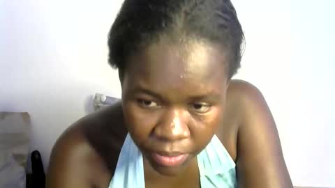 Snapshot of ebony_lynne chatting on 04/23/26, 10:25 ebony_lynne online show from 04/23/26, 10:25