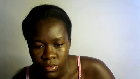 Snapshot of ebony_lynne chatting on 04/26/26, 02:26 ebony_lynne online show from 04/26/26, 02:26