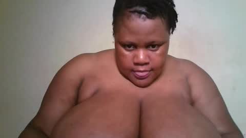 Snapshot of ebony_magixs chatting on 09/10/25, 05:07 ebony_magixs online show from 09/10/25, 05:07