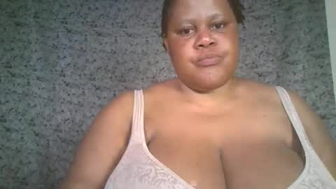 Snapshot of ebony_magixs chatting on 09/13/25, 07:19 ebony_magixs online show from 09/13/25, 07:19