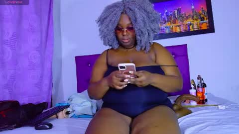 Snapshot of ebony_neighbormoans chatting on 07/14/26, 03:00 LINA online show from 07/14/26, 03:00