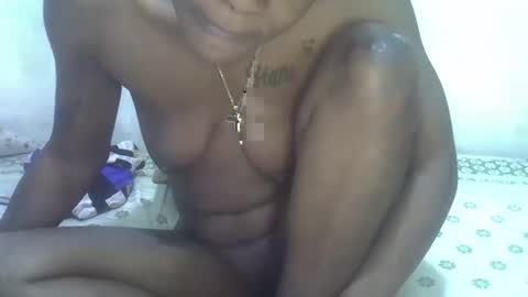 ebony_pearl59 online show from 05/18/26, 06:41