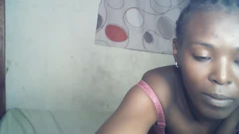 Snapshot of ebony_phoenix12 chatting on 10/09/25, 06:50 ebony_phoenix12 online show from 10/09/25, 06:50