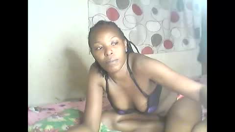 Snapshot of ebony_phoenix12 chatting on 11/17/25, 07:41 ebony_phoenix12 online show from 11/17/25, 07:41