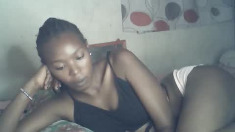 Snapshot of ebony_phoenix12 chatting on 12/05/25, 08:01 ebony_phoenix12 online show from 12/05/25, 08:01