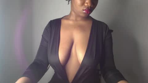 delilah online show from 12/21/24, 06:09