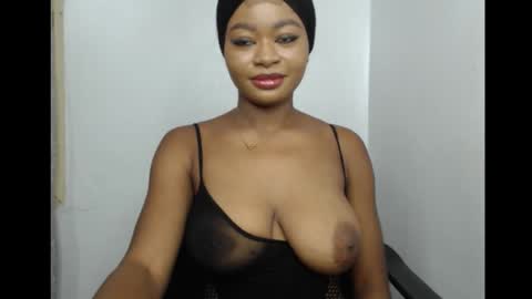 Ebony sweetgirl online show from 02/07/26, 08:51