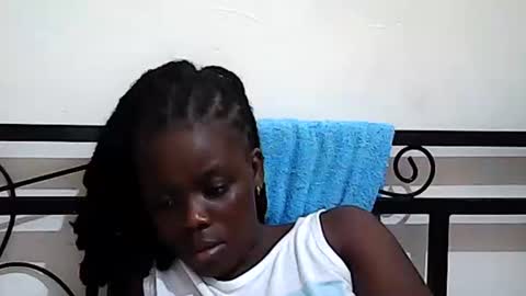 Snapshot of ebony_vellyn20 chatting on 02/25/26, 07:18 ebony_vellyn20 online show from 02/25/26, 07:18