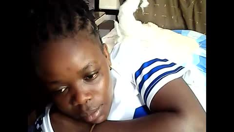 Snapshot of ebony_vellyn20 chatting on 02/26/26, 06:45 ebony_vellyn20 online show from 02/26/26, 06:45