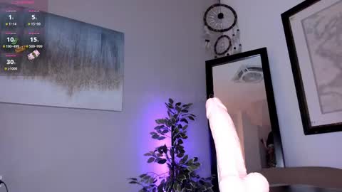 Snapshot of ebonyana chatting on 03/11/25, 10:53 Anna online show from 03/11/25, 10:53