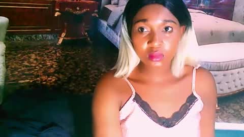 Tamia online show from 02/10/25, 09:04