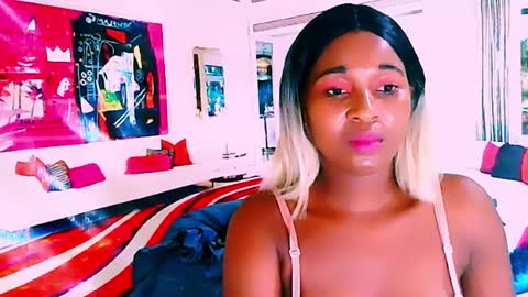 Tamia online show from 02/12/25, 12:48