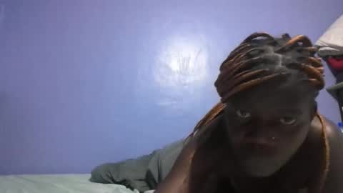 Snapshot of ebonybloom01 chatting on 03/07/25, 03:19 ebonybloom01 online show from 03/07/25, 03:19