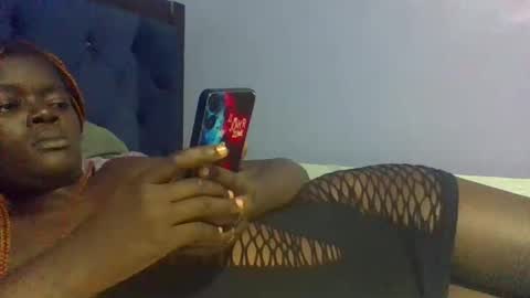 Snapshot of ebonybloom01 chatting on 03/09/25, 04:11 ebonybloom01 online show from 03/09/25, 04:11