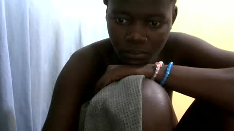 Snapshot of ebonybloom01 chatting on 10/30/25, 11:33 ebonybloom01 online show from 10/30/25, 11:33