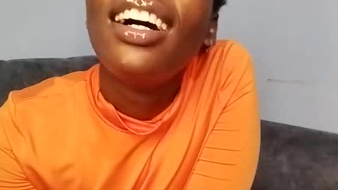 Ebony Melanie online show from 02/22/25, 02:17