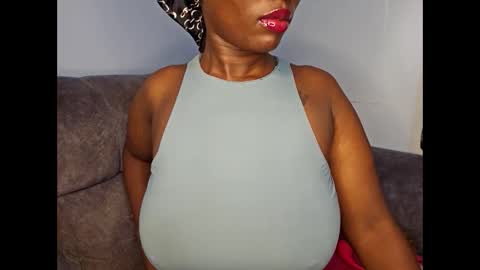 Ebony Melanie online show from 10/29/25, 11:39