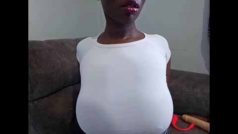 Ebony Melanie online show from 11/03/25, 11:55