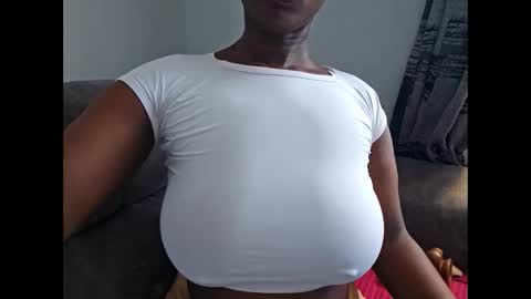 Ebony Melanie online show from 11/22/25, 11:20