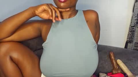 Ebony Melanie online show from 12/04/25, 12:42