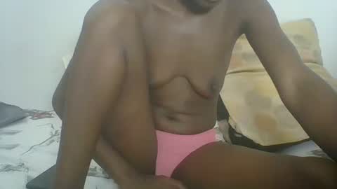 Snapshot of ebonycutegal1996 chatting on 03/03/25, 11:11 TRIZER online show from 03/03/25, 11:11