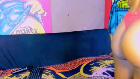 Snapshot of ebonydollx69 chatting on 01/21/25, 09:46 Pearl online show from 01/21/25, 09:46