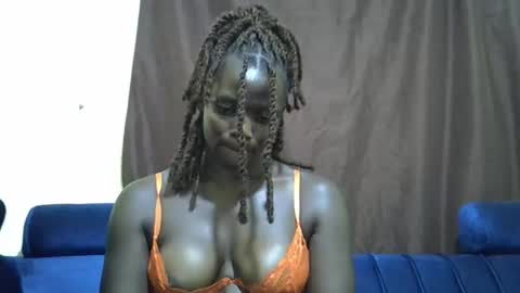 Snapshot of ebonyfire99 chatting on 12/22/25, 08:28 ebonyfire99 online show from 12/22/25, 08:28